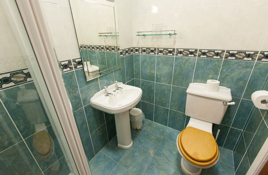Photo of Bathroom in Kilmun