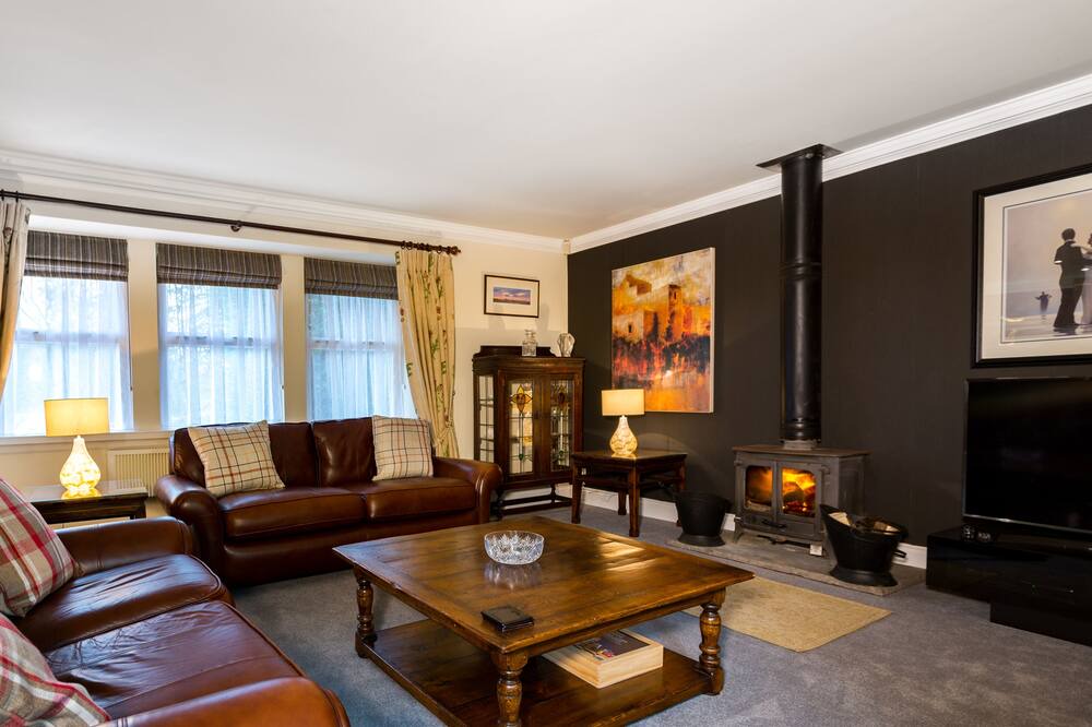 Photo of Bedroom in Luss