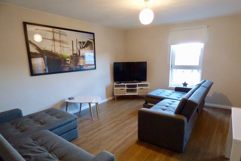 Photo of Livingroom in Tollcross