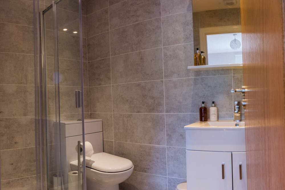 Photo of Bathroom in Tollcross