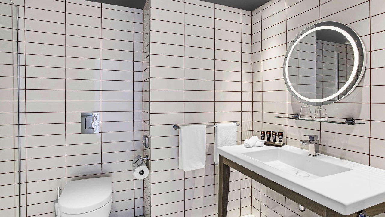 Photo of Bathroom in Finnieston