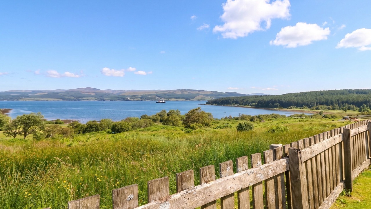 Photo of Others in Gruline