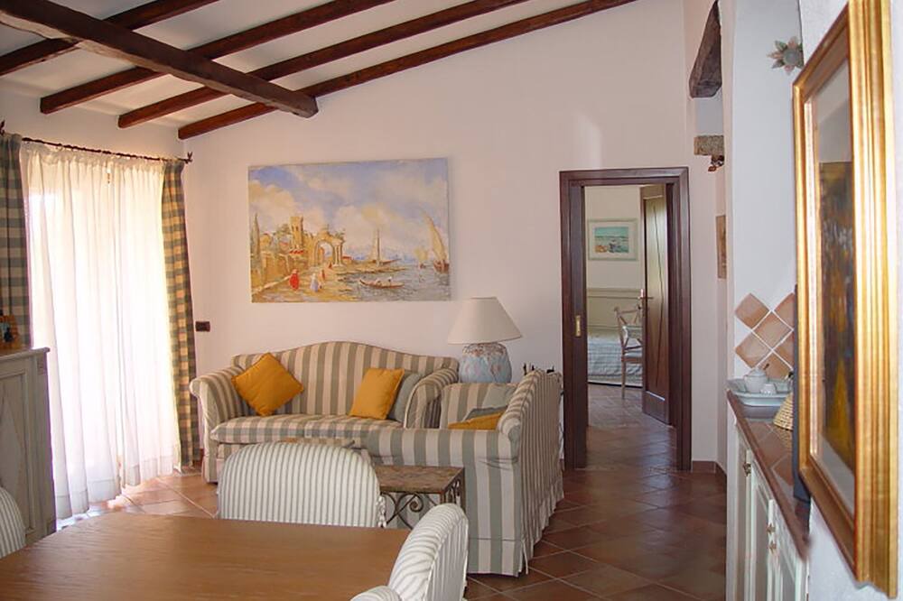 Photo of Livingroom in La Maddalena