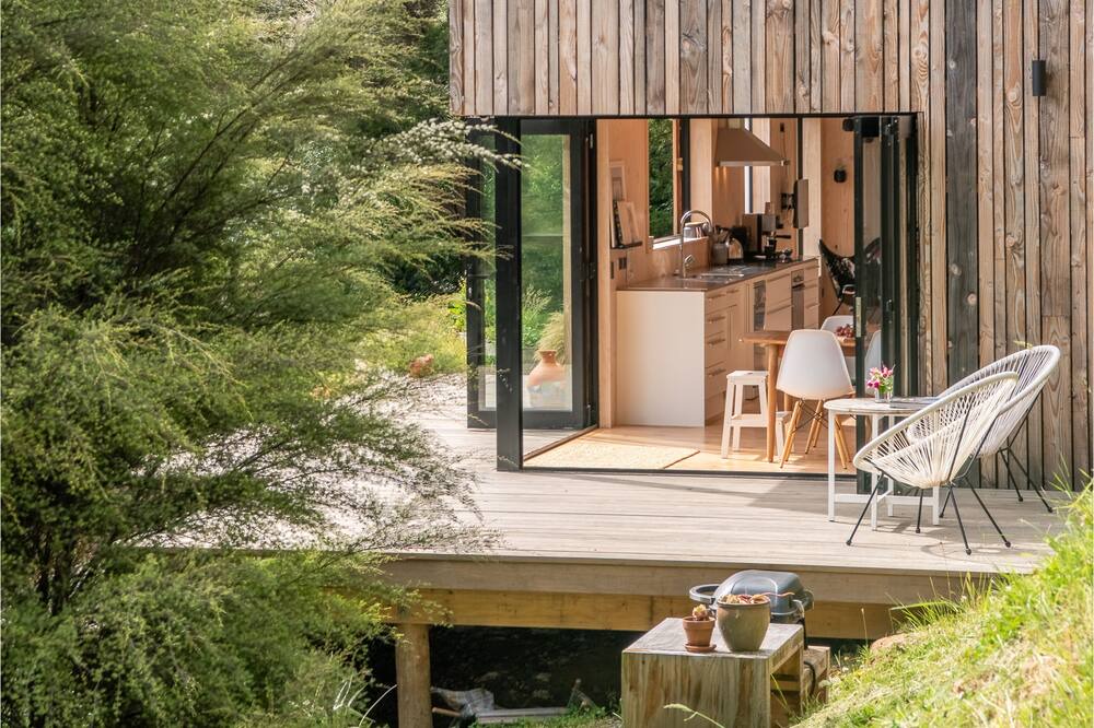 Photo of Patio Balcony in Akaroa