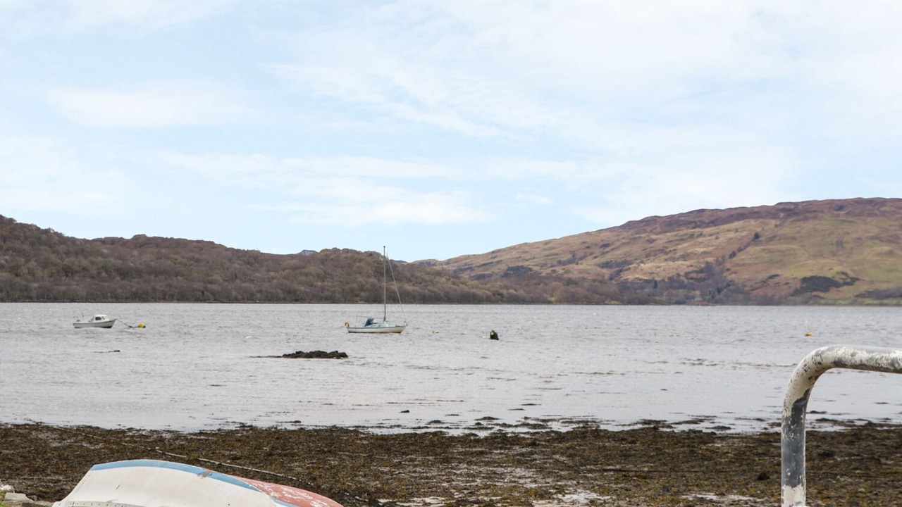Photo of Buildings in Taynuilt