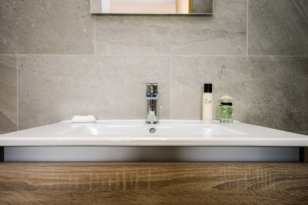 Photo of Bathroom in Ashover