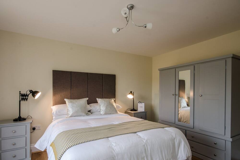 Photo of Bedroom in Ashover