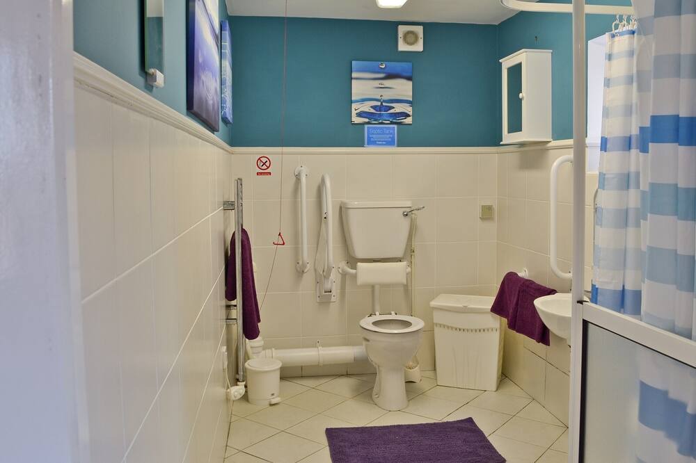 Photo of Bathroom in Ashover