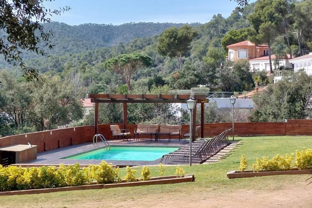 Photo of Outdoor in Vall-Llobrega