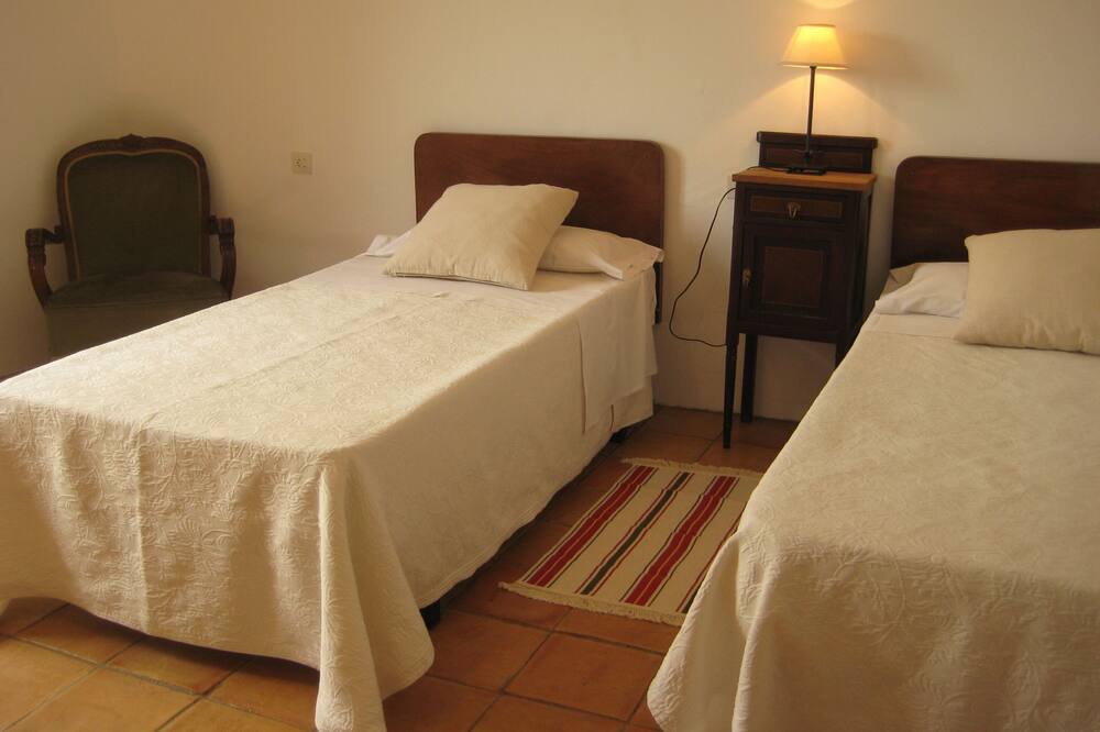 Photo of Bedroom in Torroella de Montgri