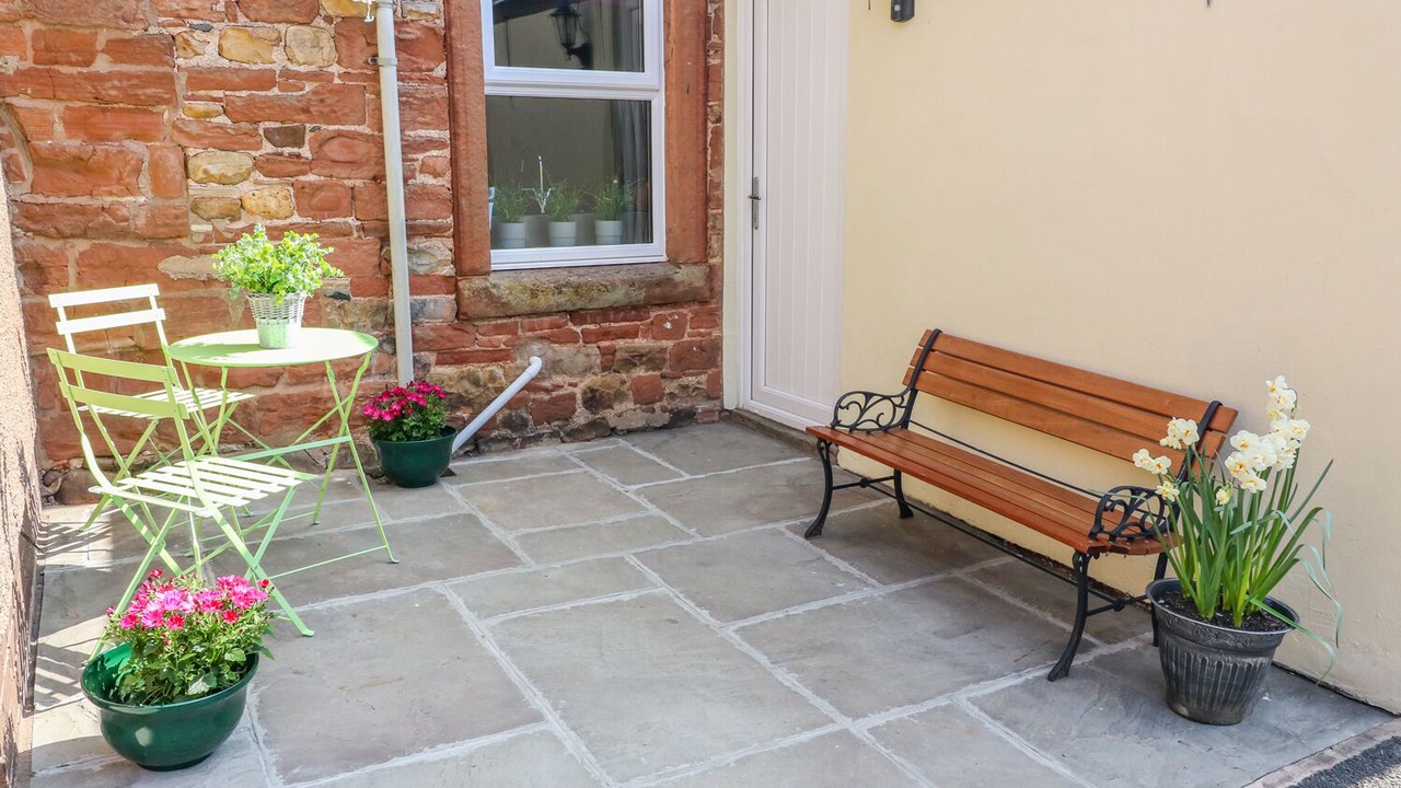 Photo of Patio Balcony in Long Marton