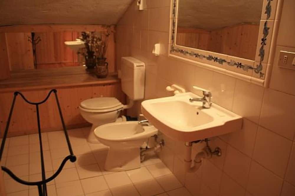 Photo of Bathroom in La Thuile