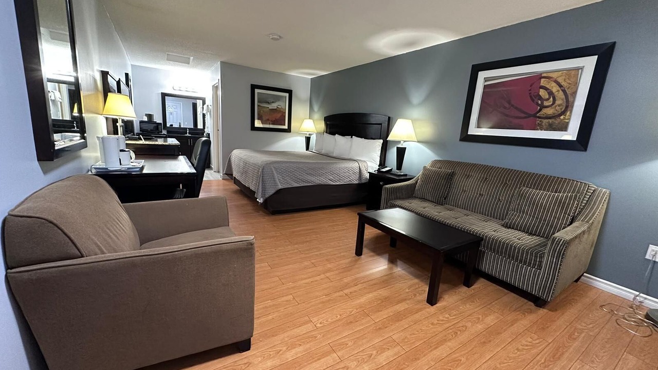 Photo of Livingroom in Windsor