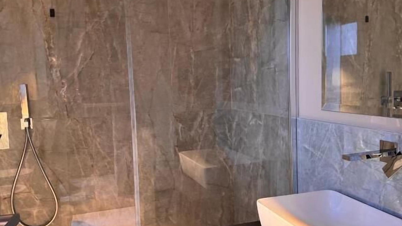 Photo of Bathroom in Arco