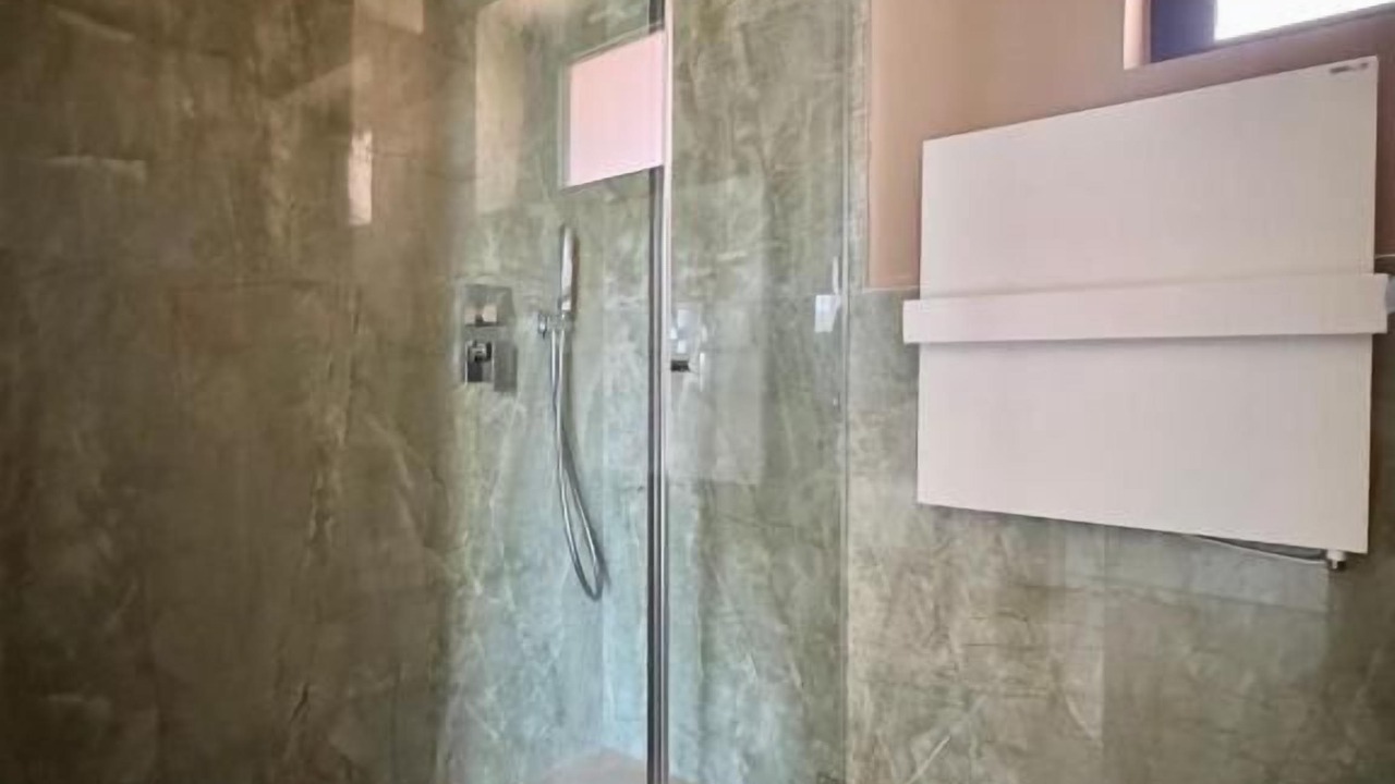 Photo of Bathroom in Arco