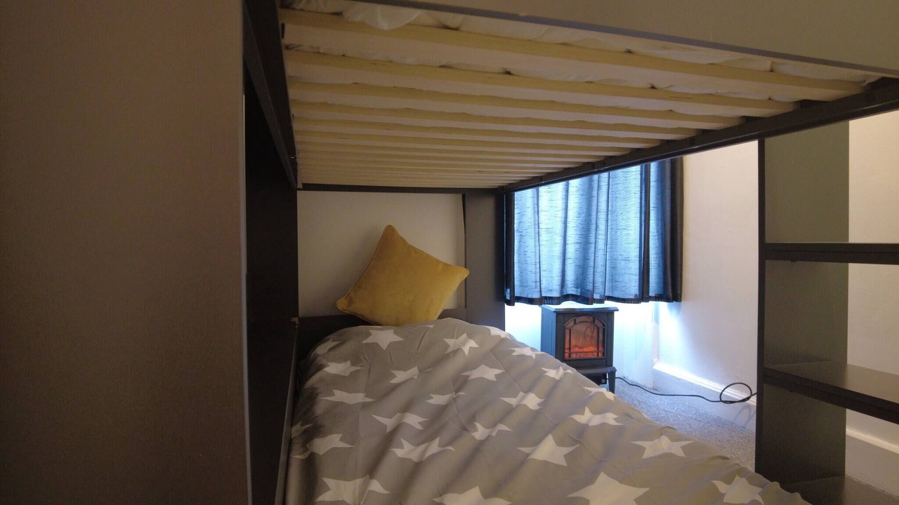 Photo of Livingroom in Cowdenbeath
