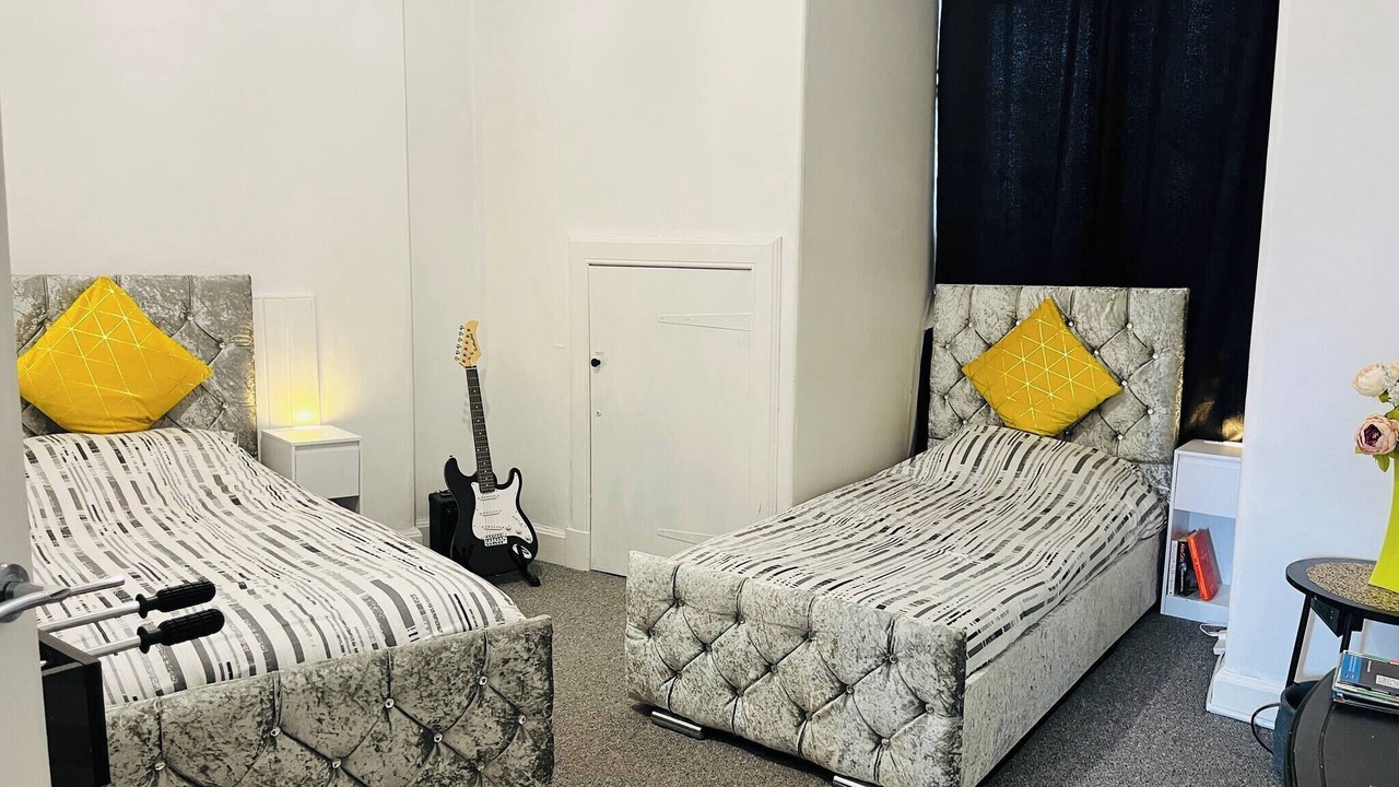 Photo of Livingroom in Cowdenbeath