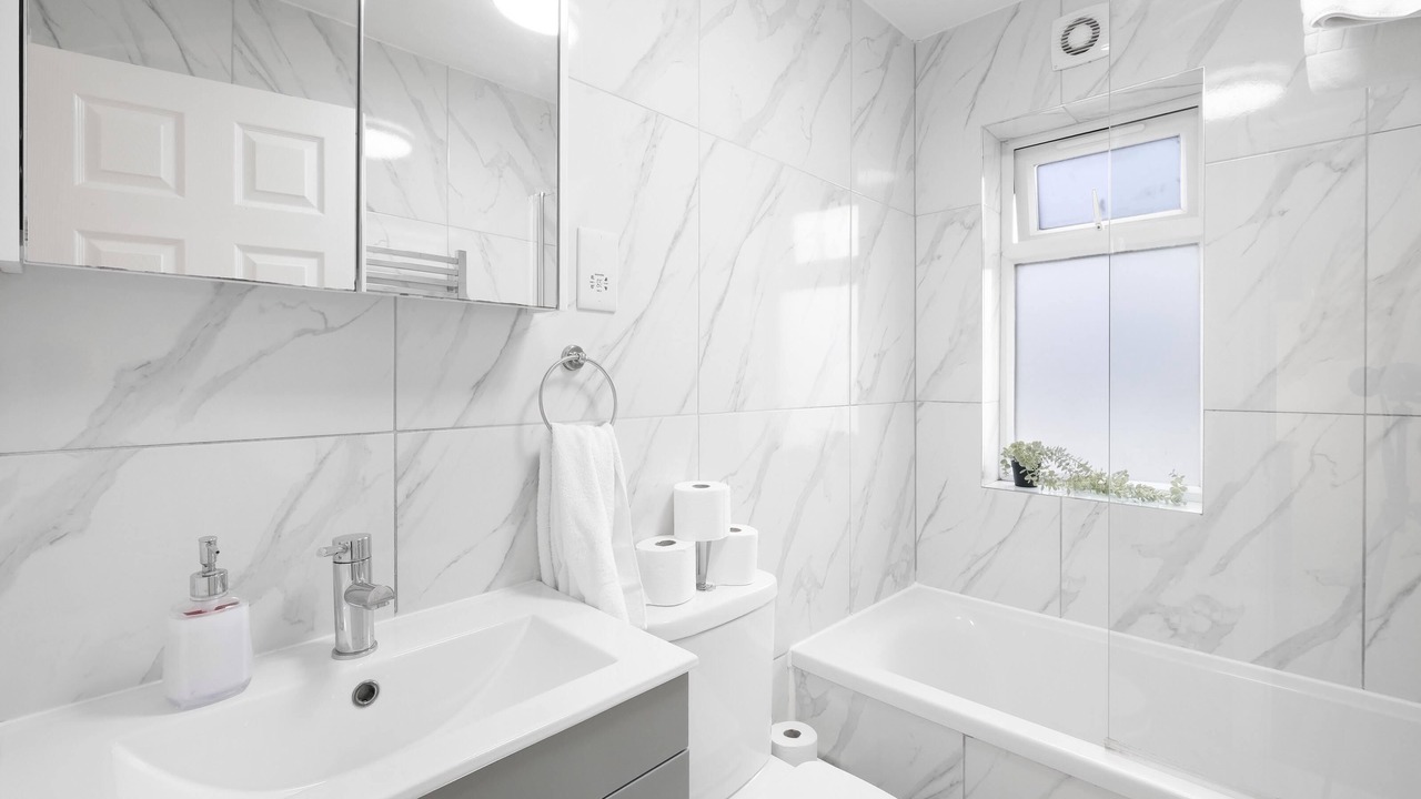 Photo of Bathroom in Borehamwood