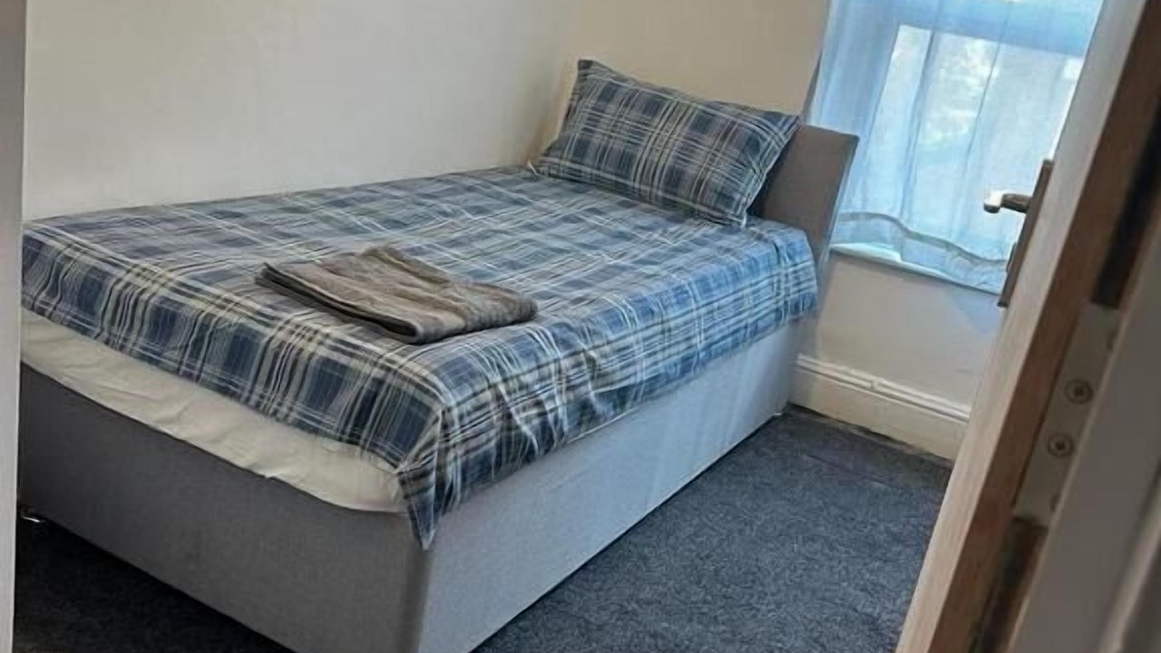Photo of Others in Luton