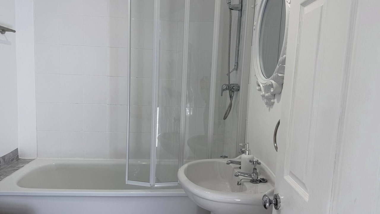 Photo of Bathroom in Ridgeway