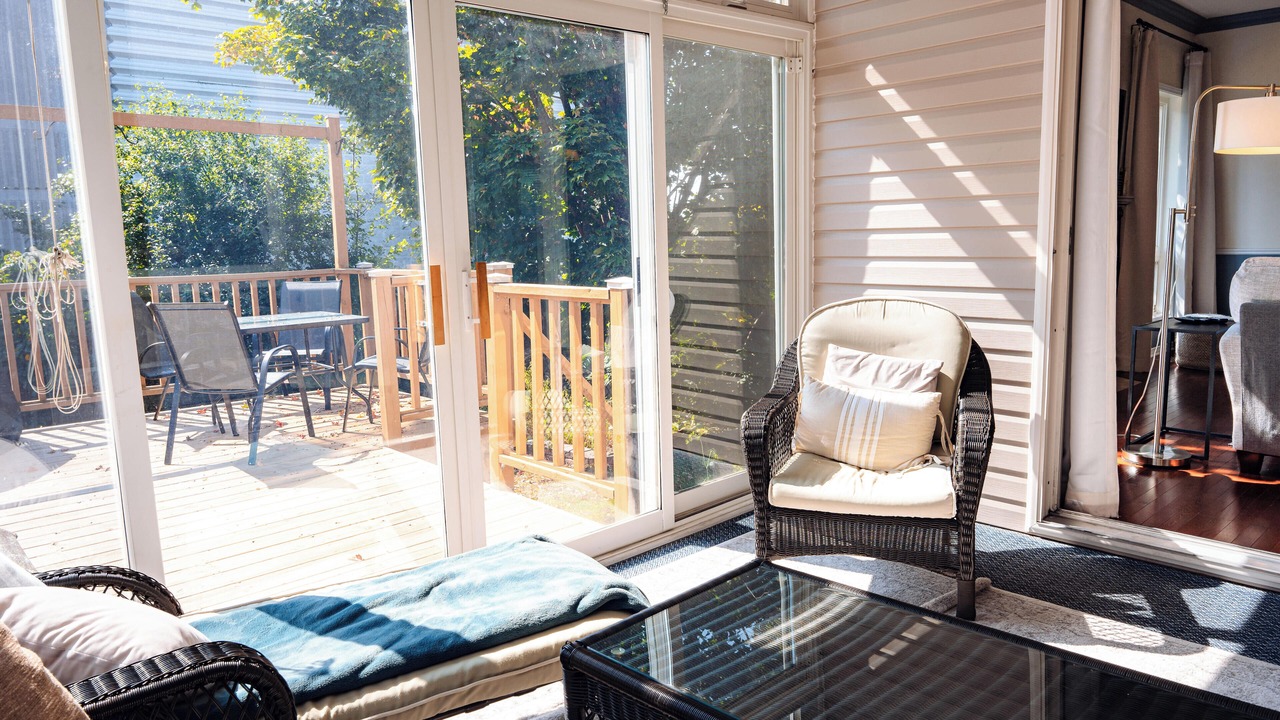 Photo of Livingroom in Kingston