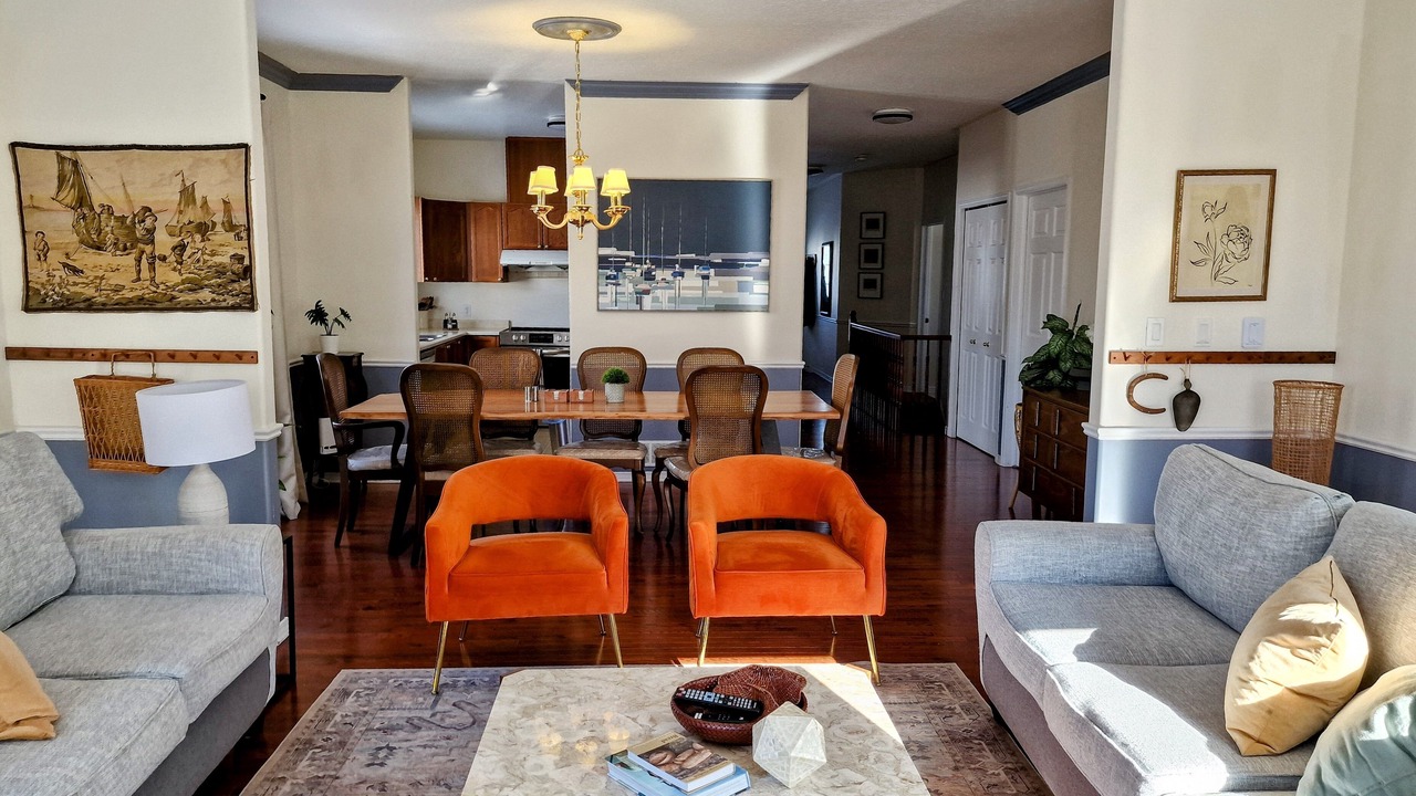 Photo of Livingroom in Kingston