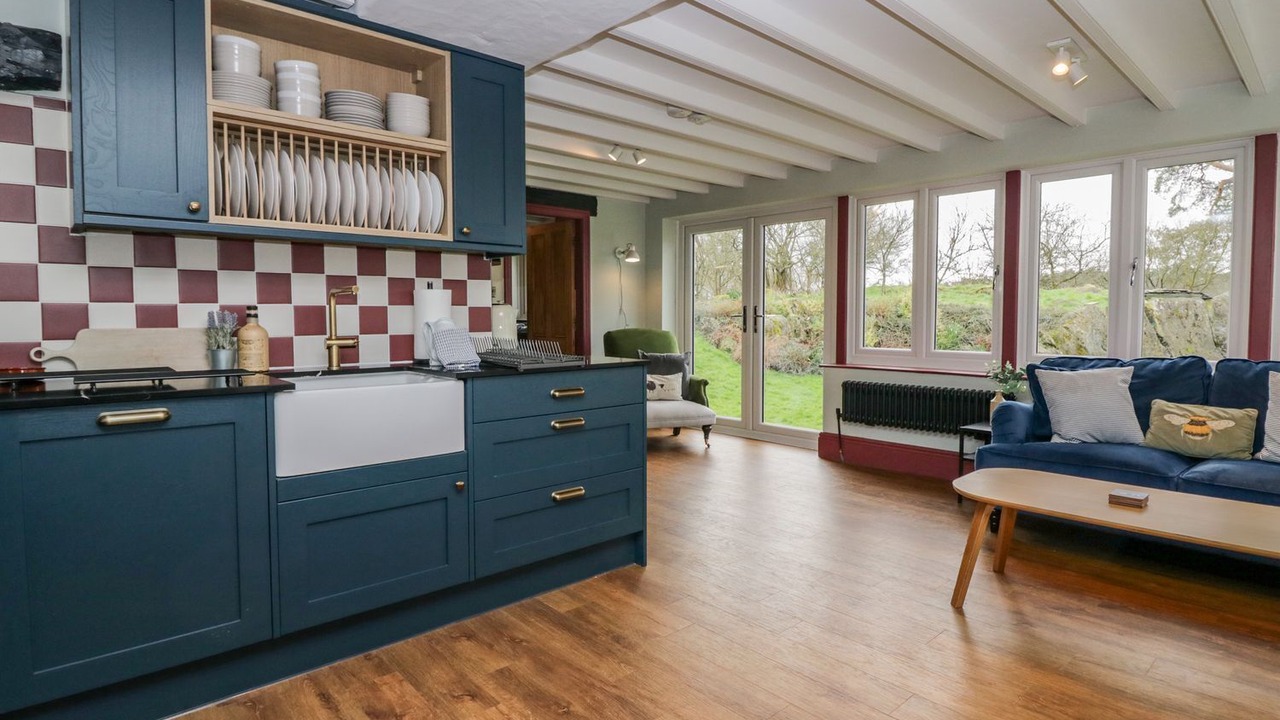 Photo of Livingroom in Low Newton