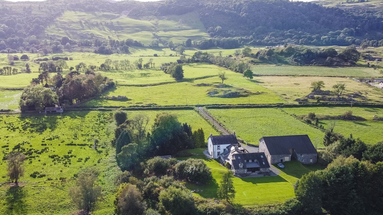 Photo of Outdoor in Low Newton
