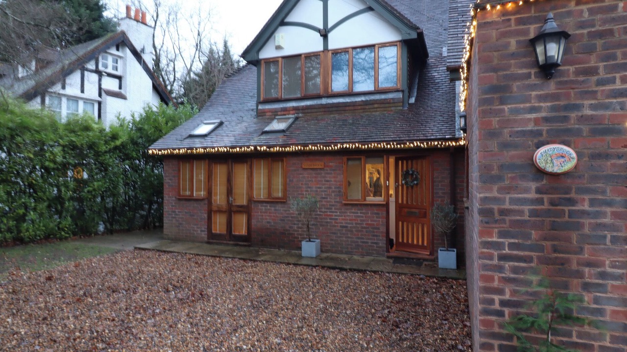 Photo of Outdoor in Farnham Common