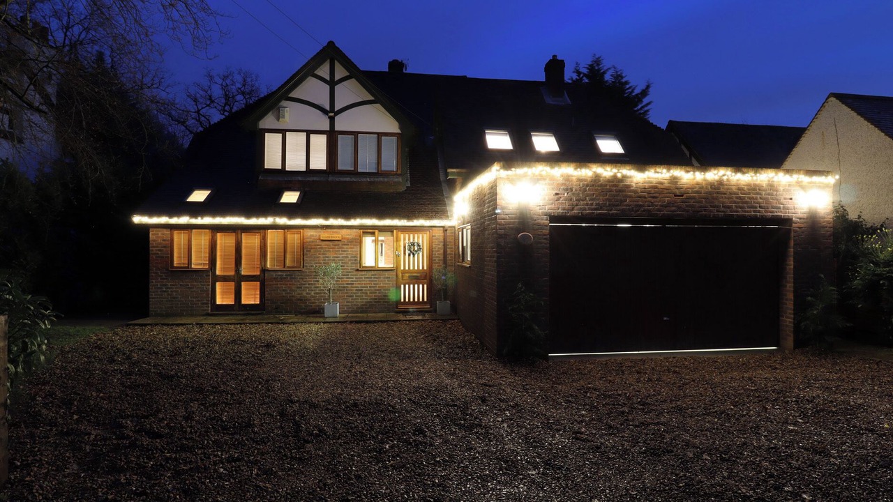 Photo of Outdoor in Farnham Common