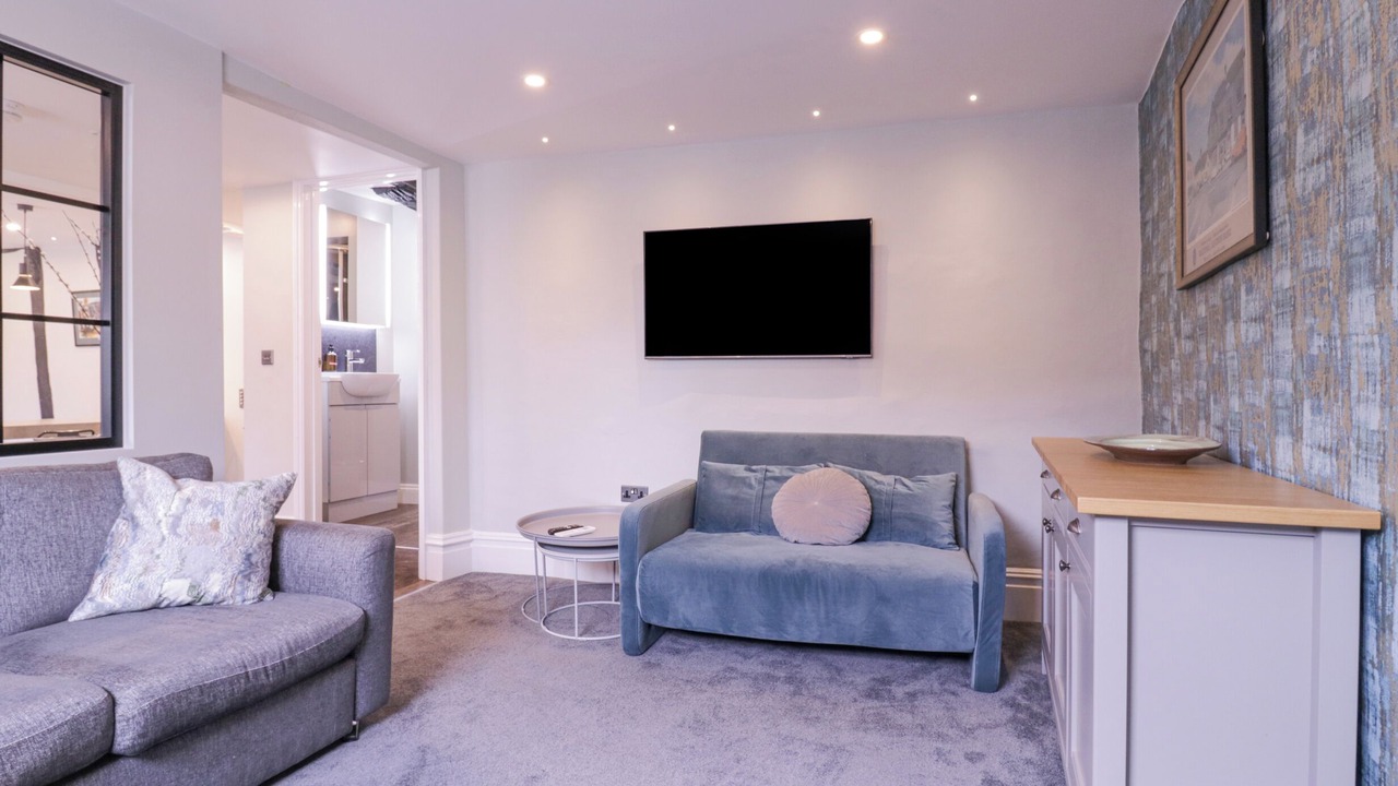 Photo of Livingroom in Clare