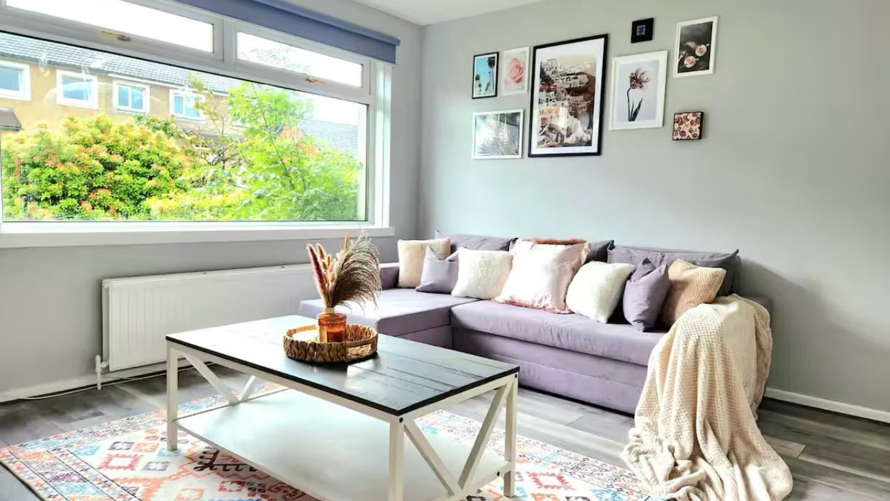 Photo of Livingroom in Newton Mearns