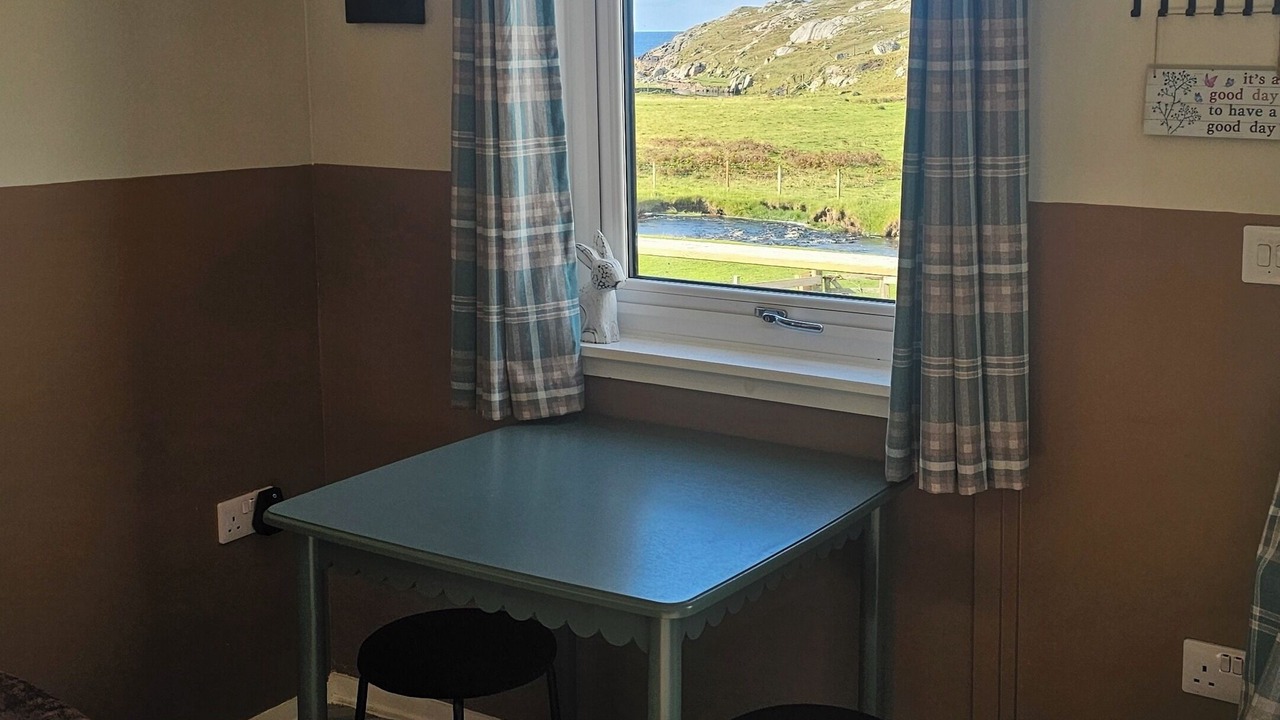 Photo of Others in Oldshoremore