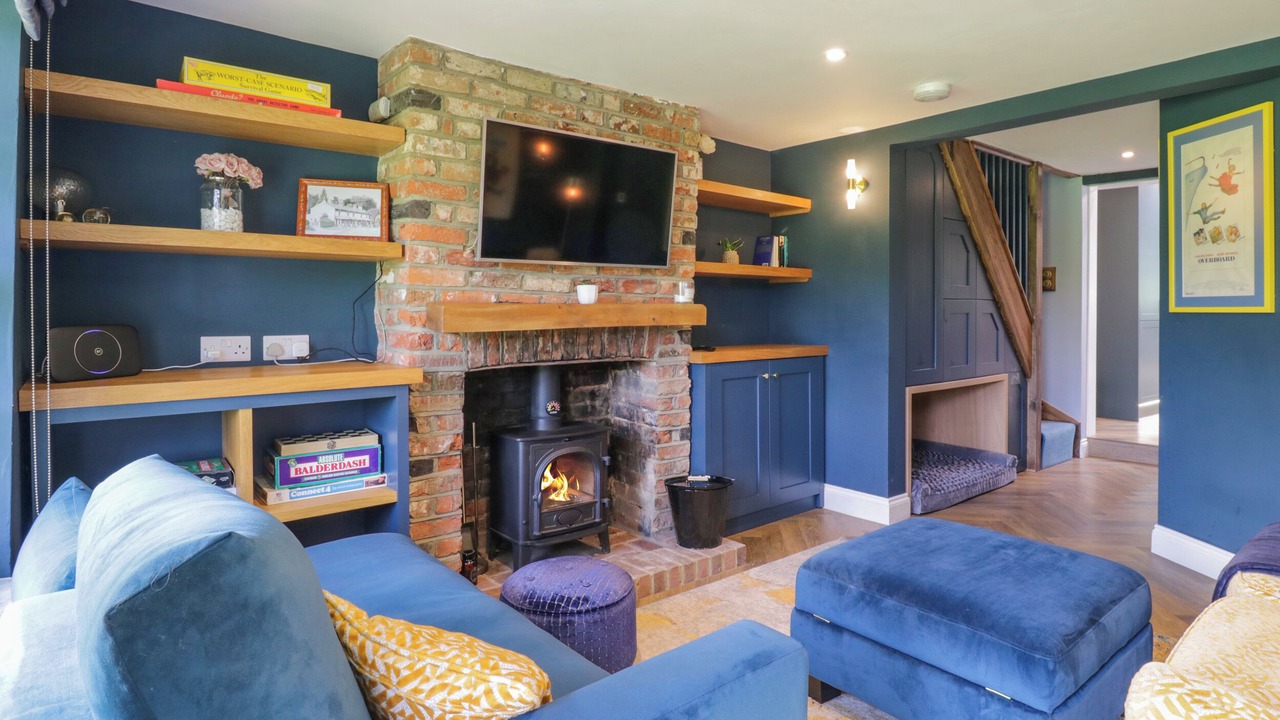 Photo of Livingroom in Croxley Green