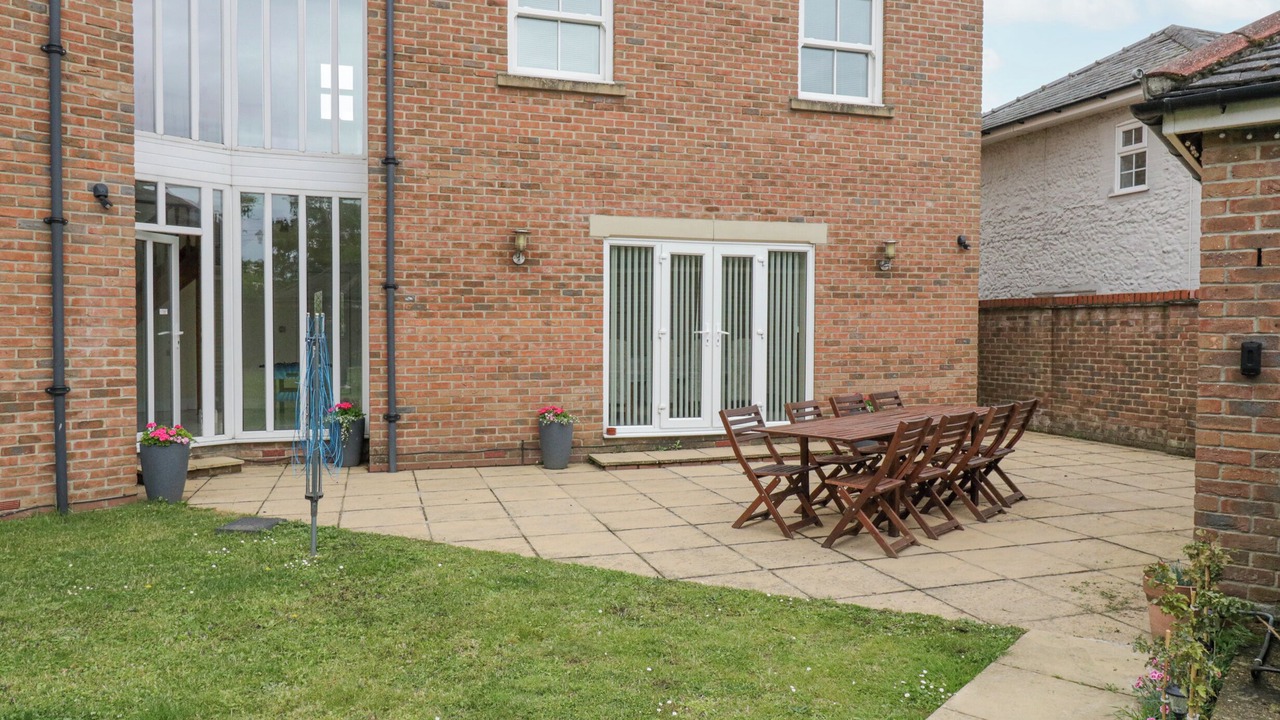 Photo of Outdoor in Barrow