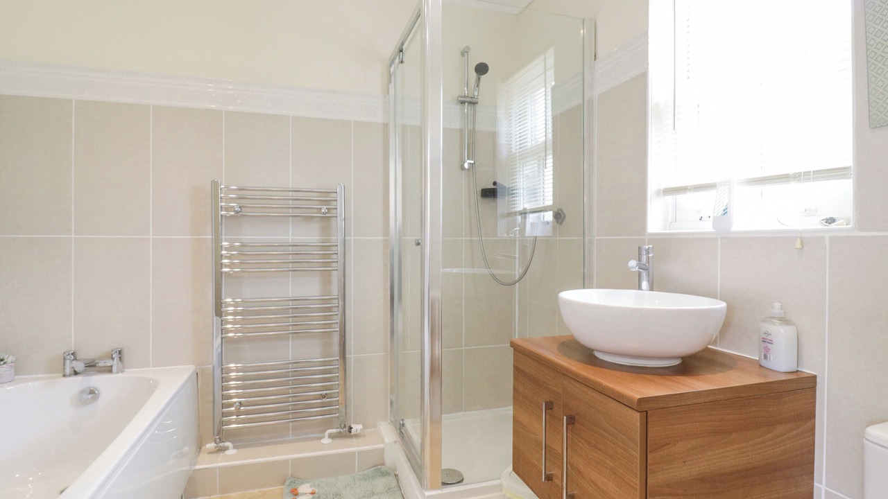 Photo of Bathroom in Barrow