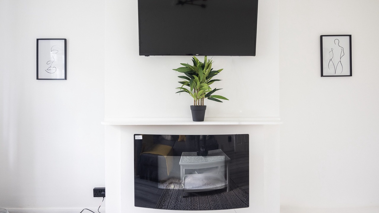 Photo of Livingroom in Newham