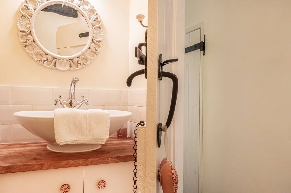 Photo of Bathroom in Bildeston