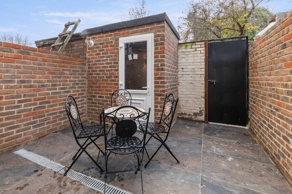 Photo of Outdoor in Tottenham Green
