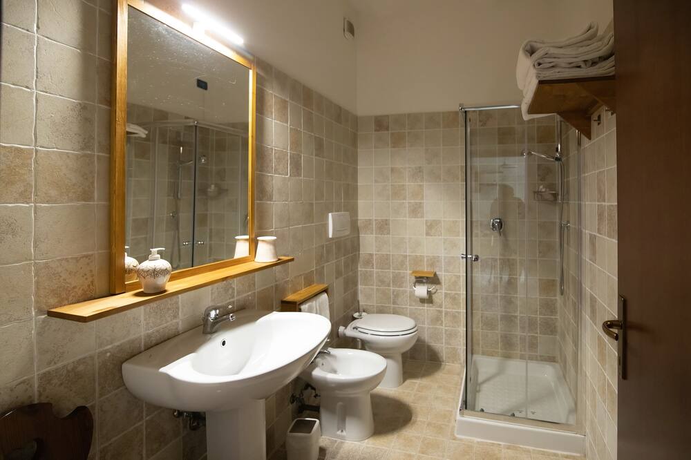 Photo of Bathroom in Gualdo Tadino
