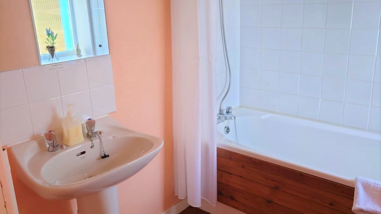Photo of Bathroom in Forsinard