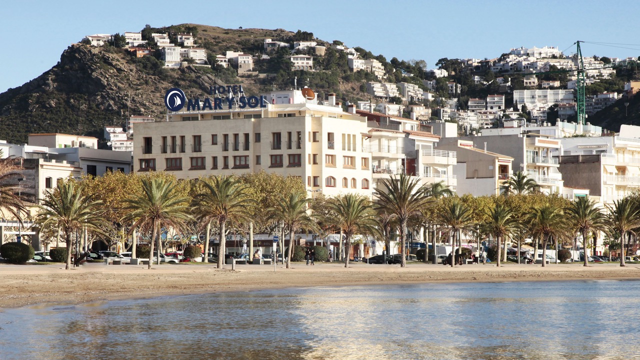 Photo of Outdoor in Roses Town Center