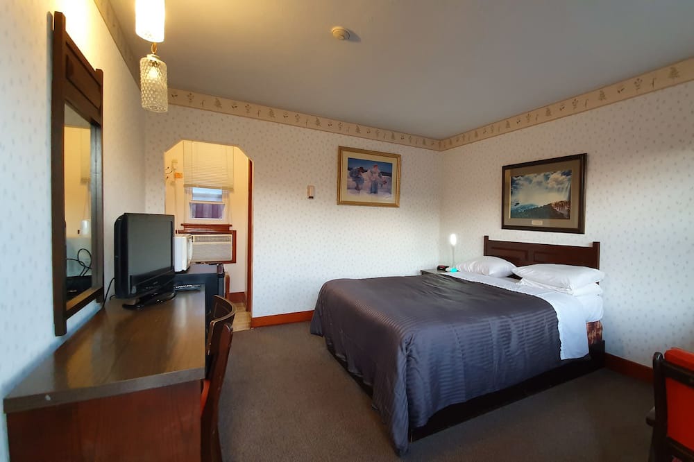 Photo of Bedroom in Fort Erie