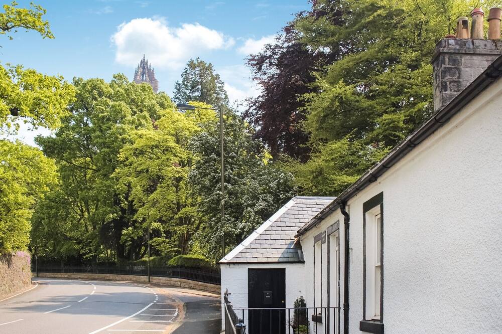 Photo of Outdoor in Tillicoultry