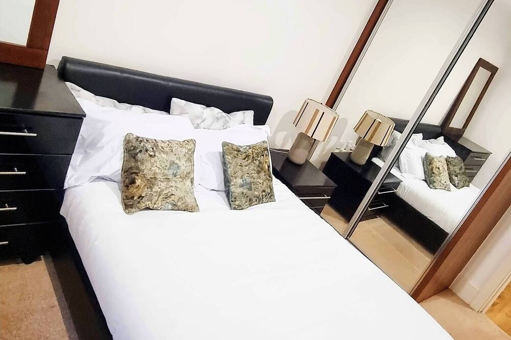Photo of Bedroom in Woolwich