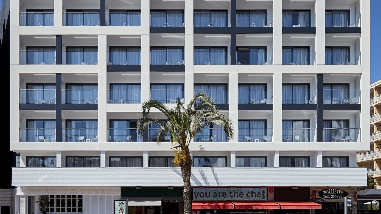 Photo of Patio Balcony in Lloret Town Center