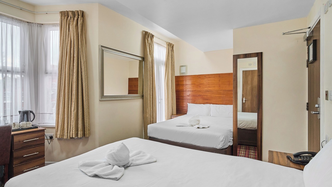 Photo of Bedroom in Valentines