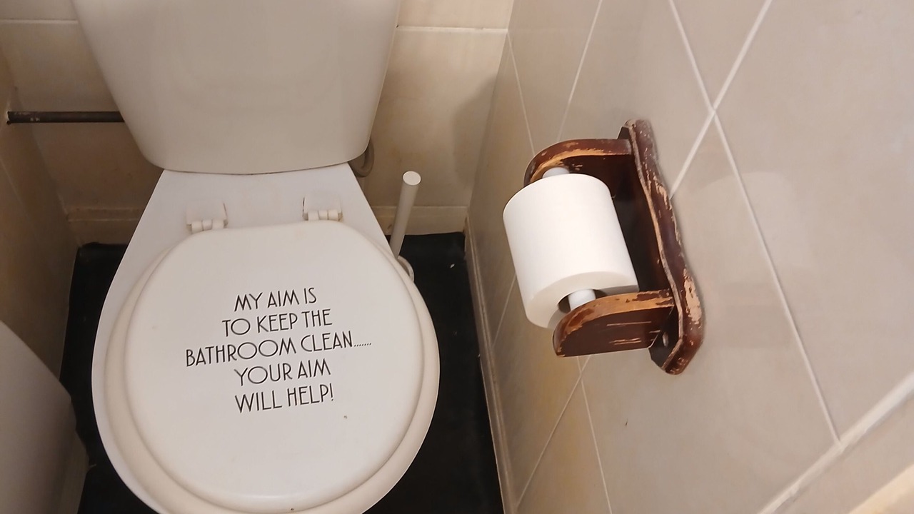 Photo of Bathroom in Grays