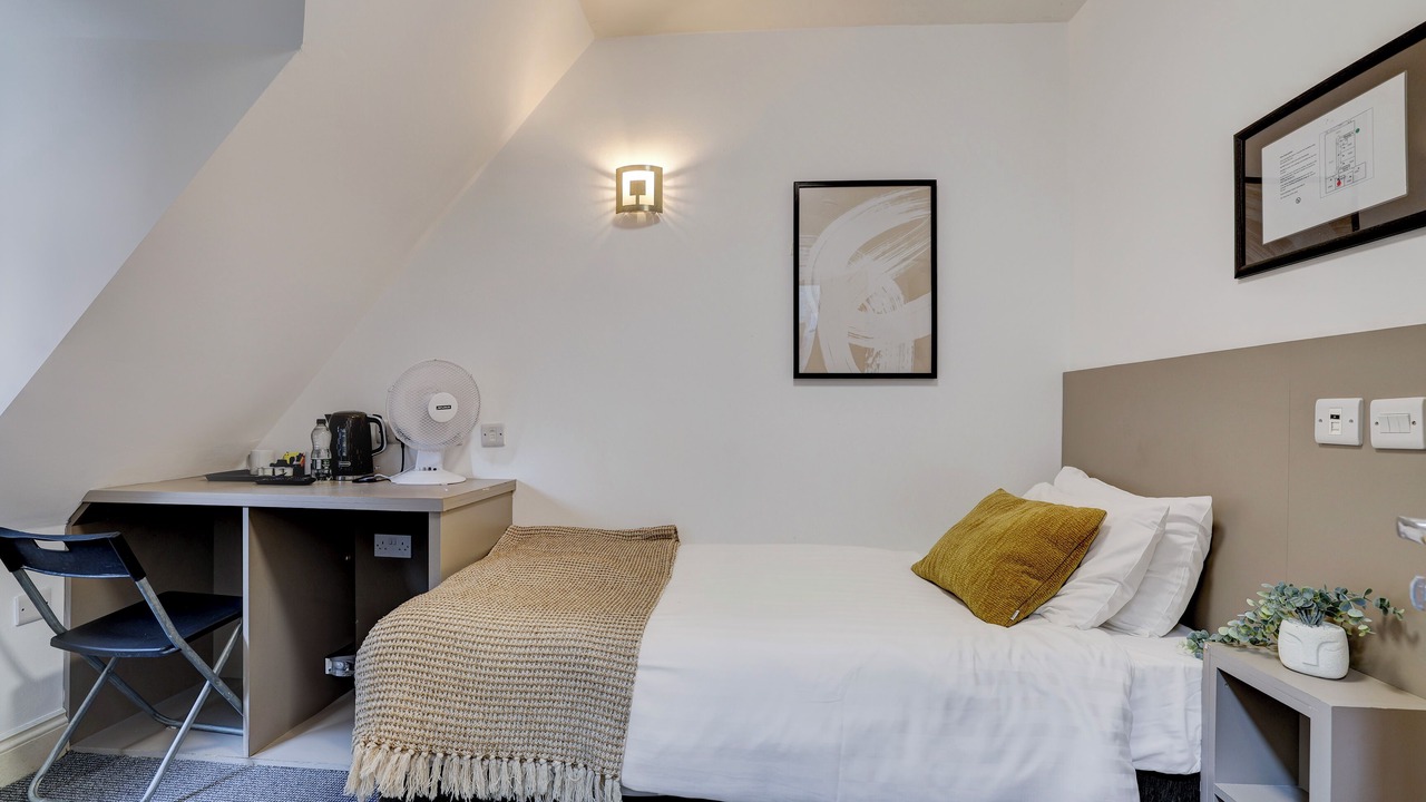 Photo of Bedroom in Loxford