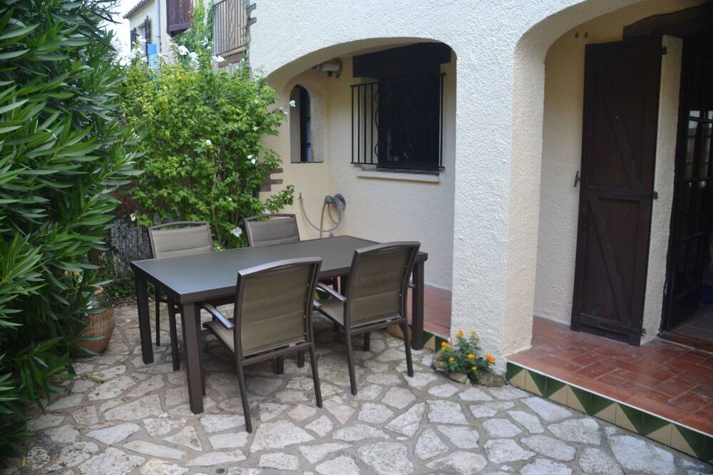 Photo of Patio Balcony in Torroella de Montgri